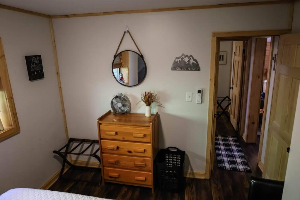 Cabin At The Cove At Watauga Lake Butler Exterior foto